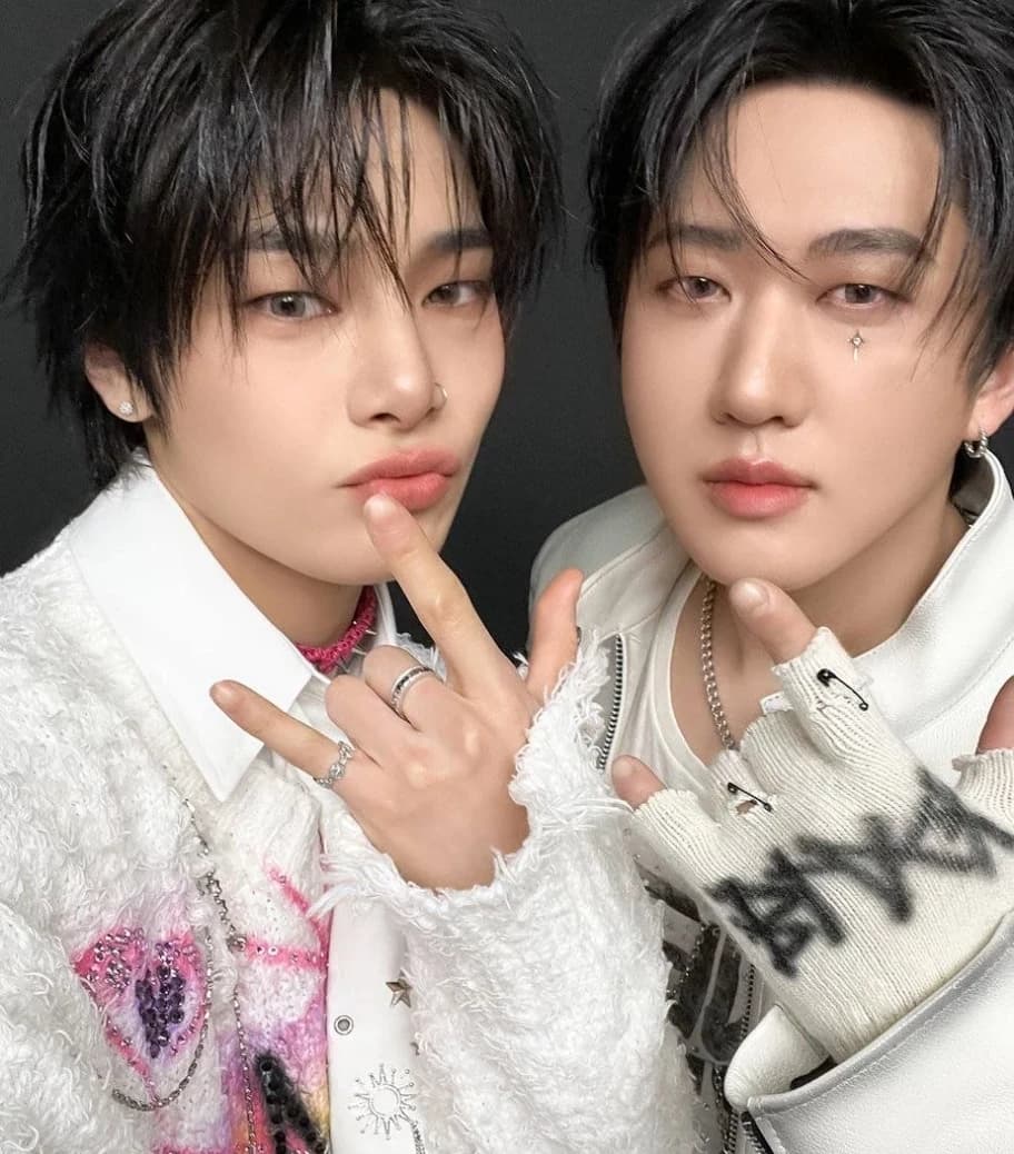 Changbin e i.n thumbnail