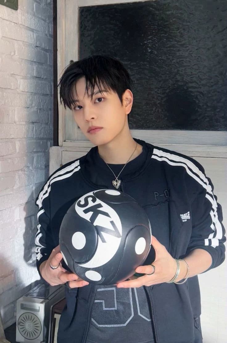 Kim Seungmin  thumbnail
