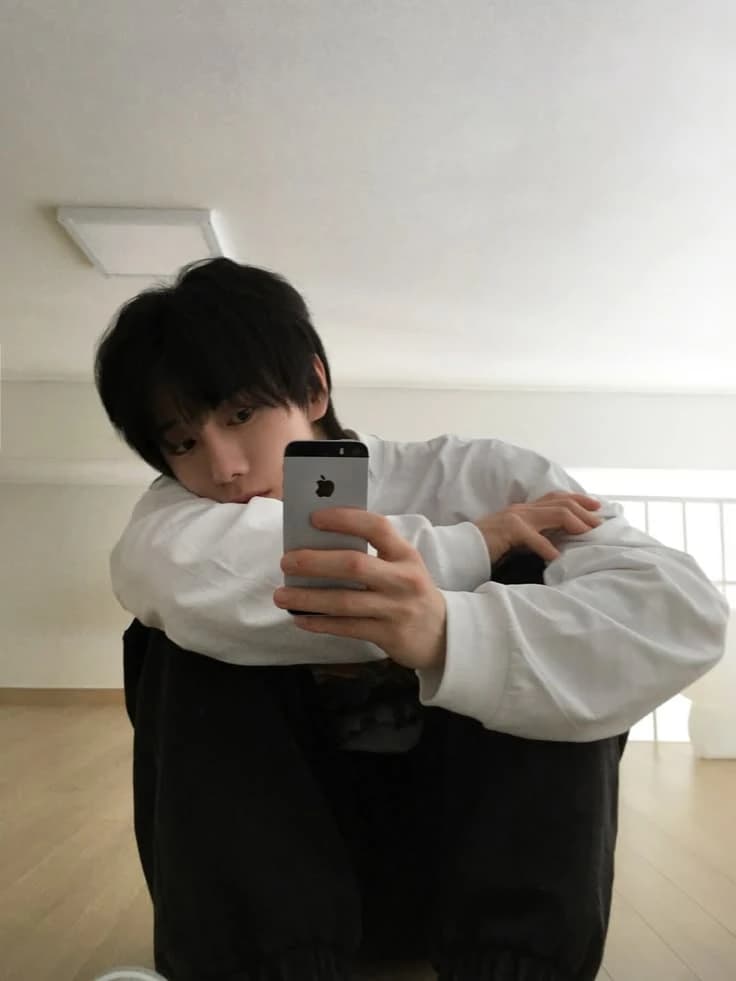 Lee kang in thumbnail