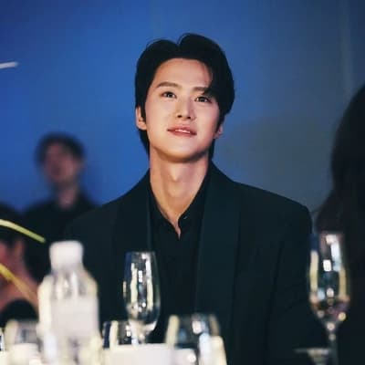 Gong Myung thumbnail