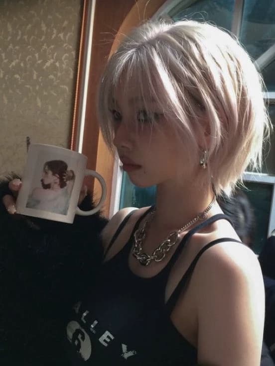 Karina thumbnail