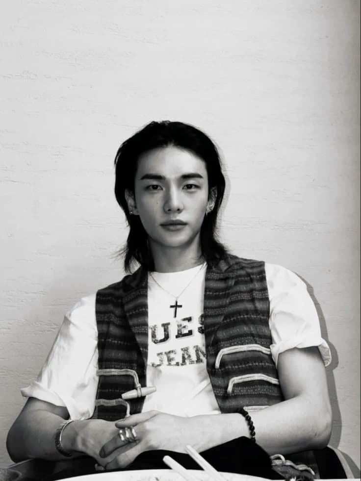 Hyunjin thumbnail