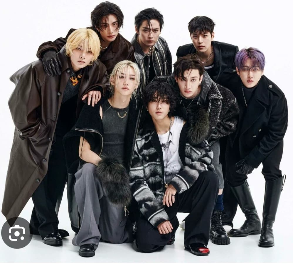 Stray kids (mafia) thumbnail