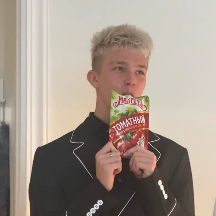 Никита  thumbnail