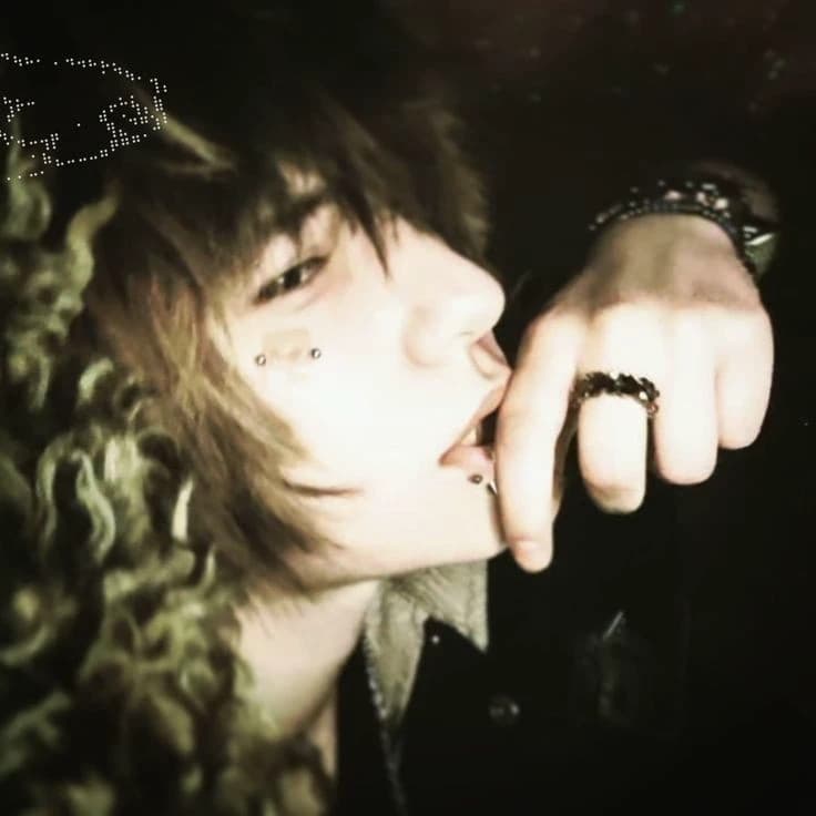 Max - BL thumbnail