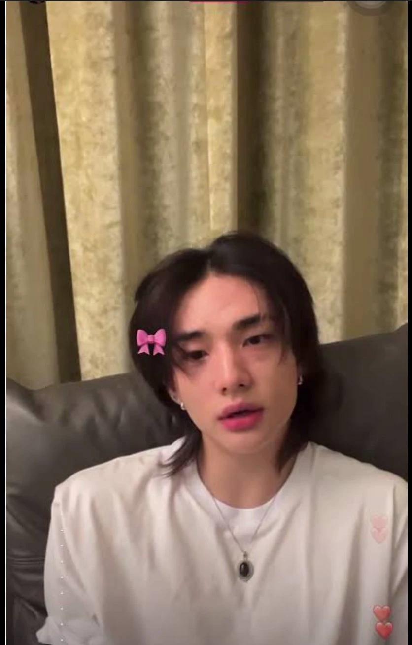 Hyunjin thumbnail