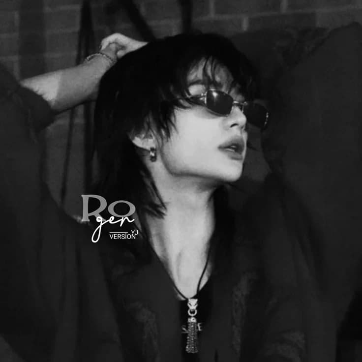 Hyunjin thumbnail