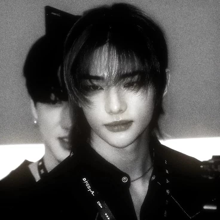 Hyunjin thumbnail