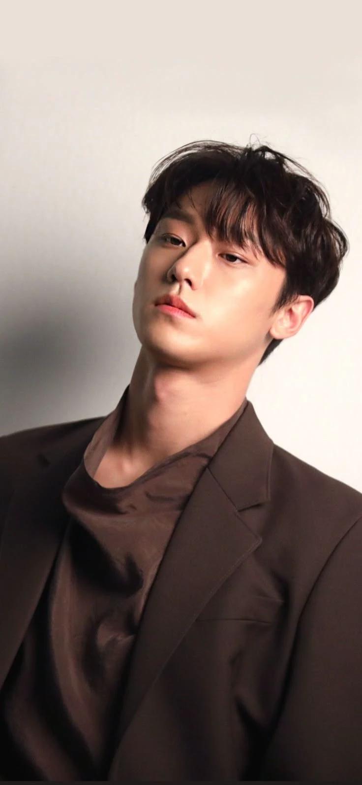 Lee Do-hyun thumbnail