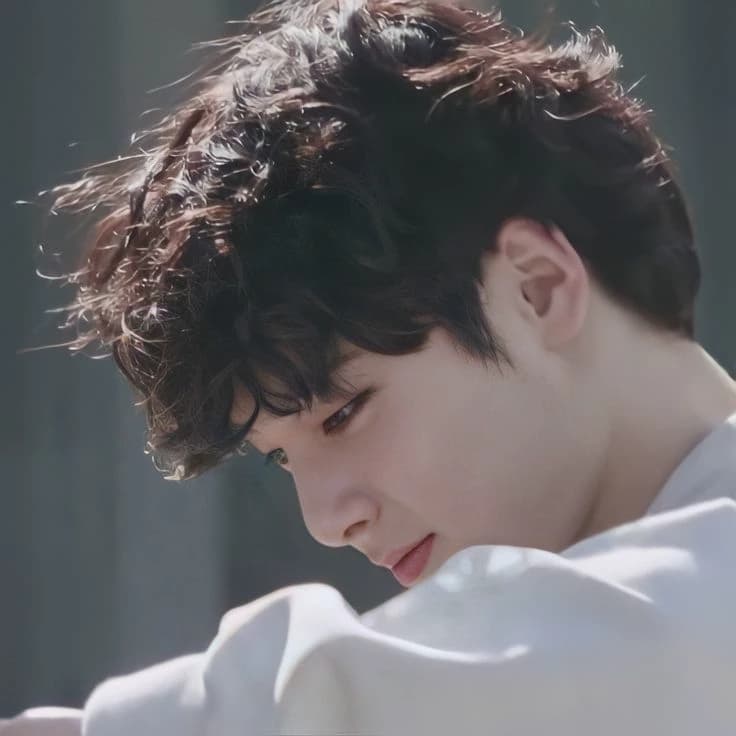 Jeongin - you handsome in love thumbnail
