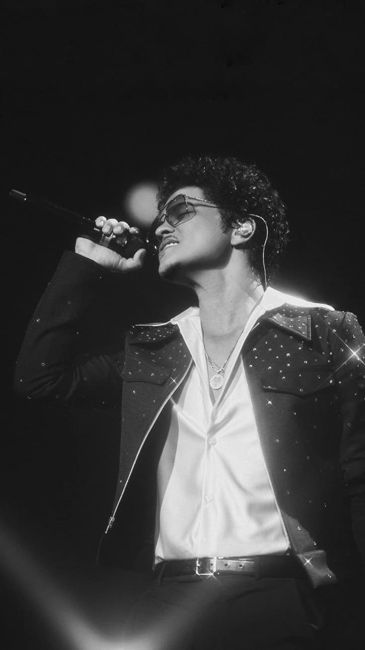 Bruno Mars  thumbnail