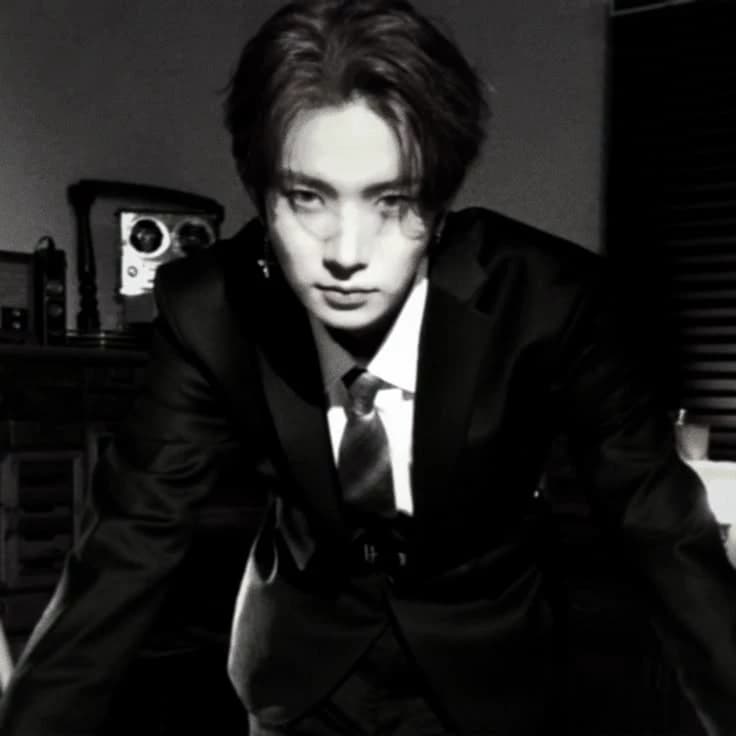 Lee Heeseung thumbnail