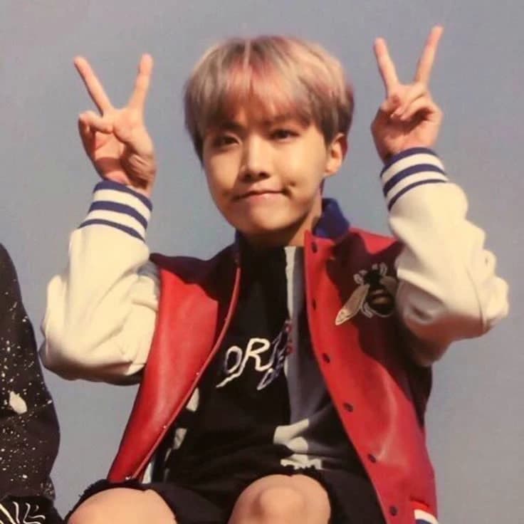 Hoseok  thumbnail