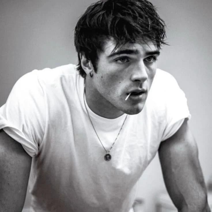 jacob elordi thumbnail