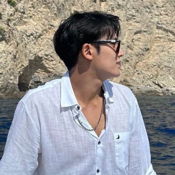 Kim Mingyu thumbnail