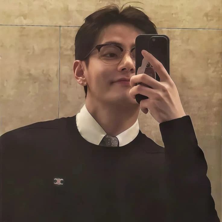 Taehyung thumbnail