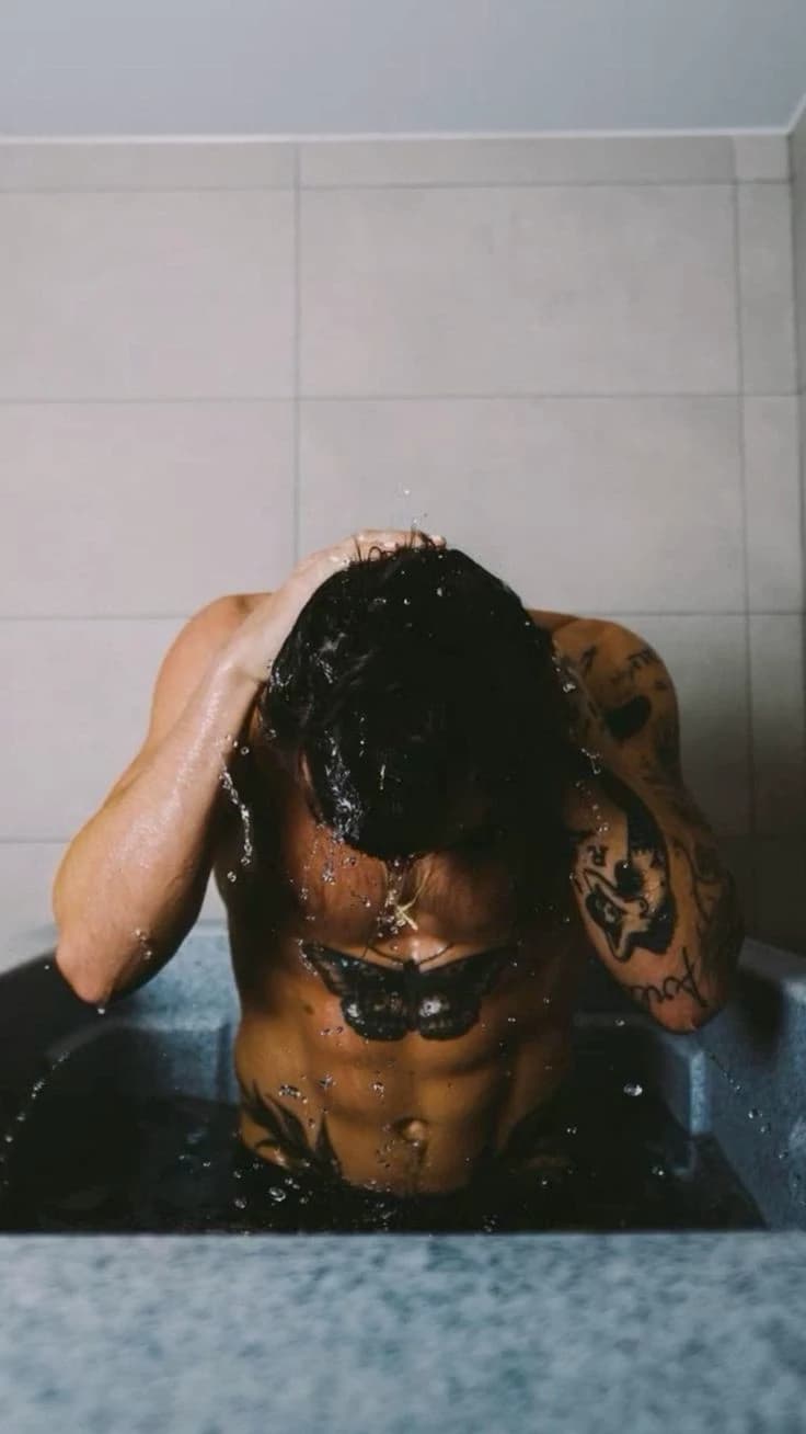 Harry Styles - hot tube thumbnail