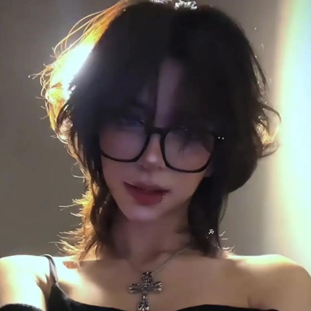mia-seductive step sis thumbnail
