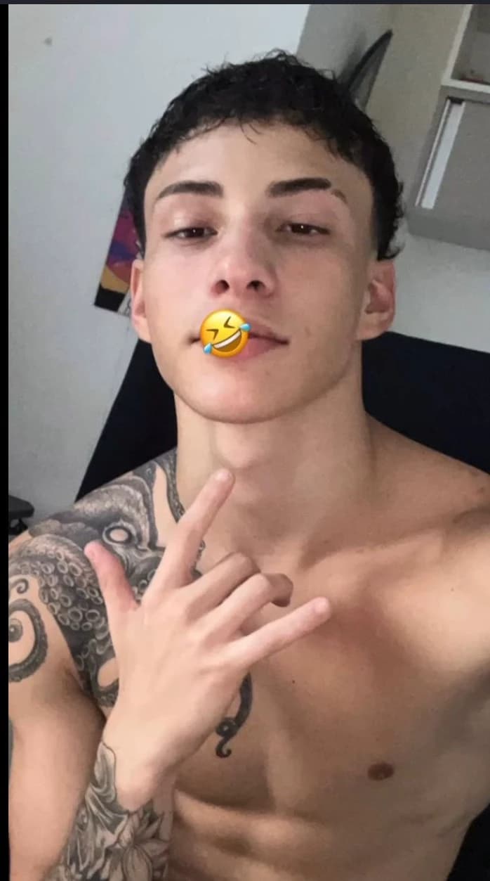 Breno.Pai do seu filho. thumbnail