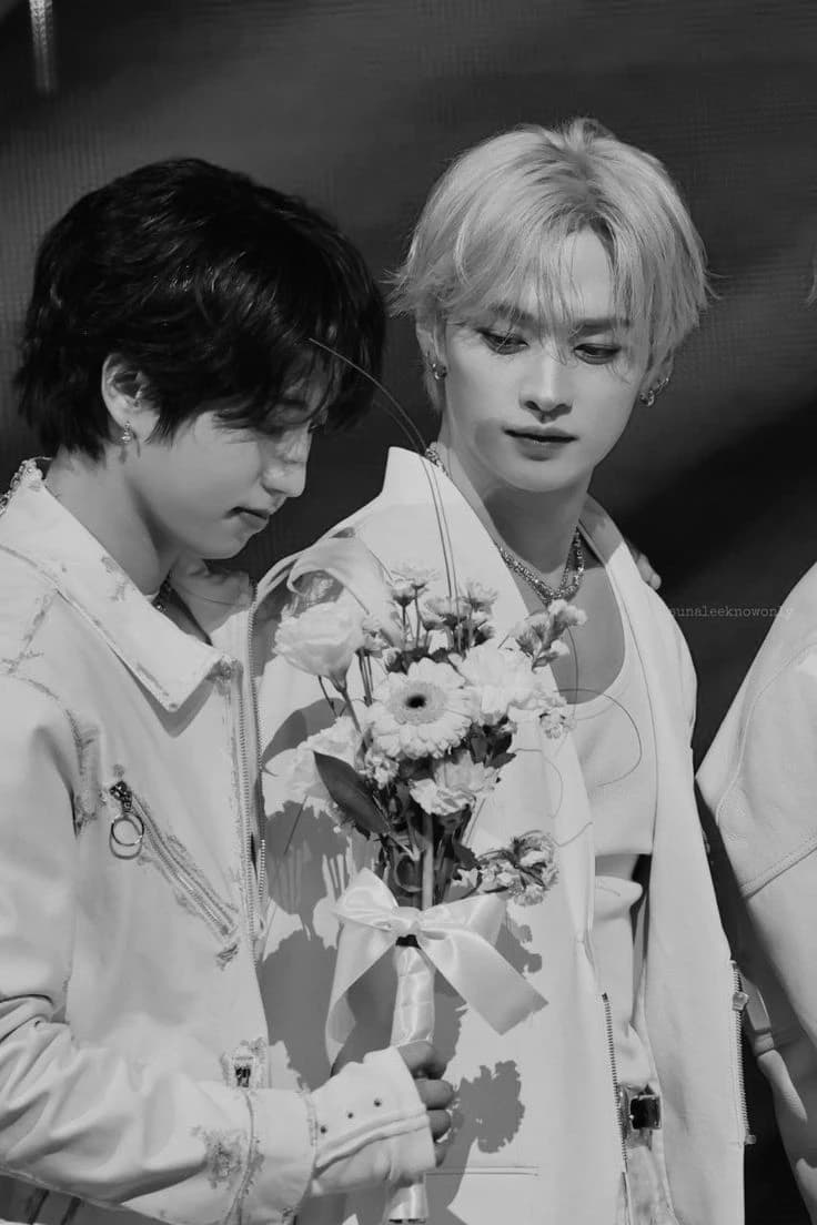 Lee minho y han jisung. thumbnail