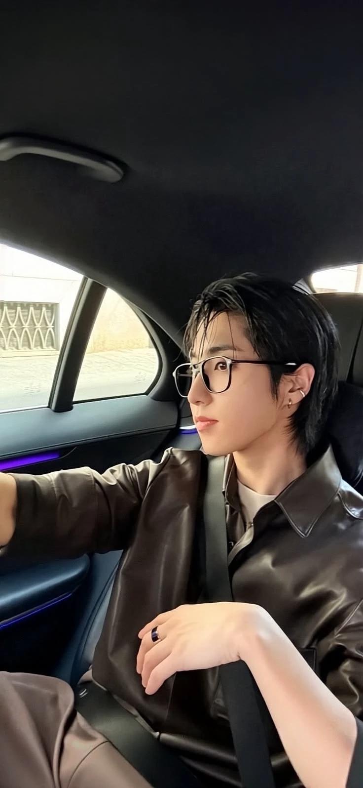 han jisung thumbnail