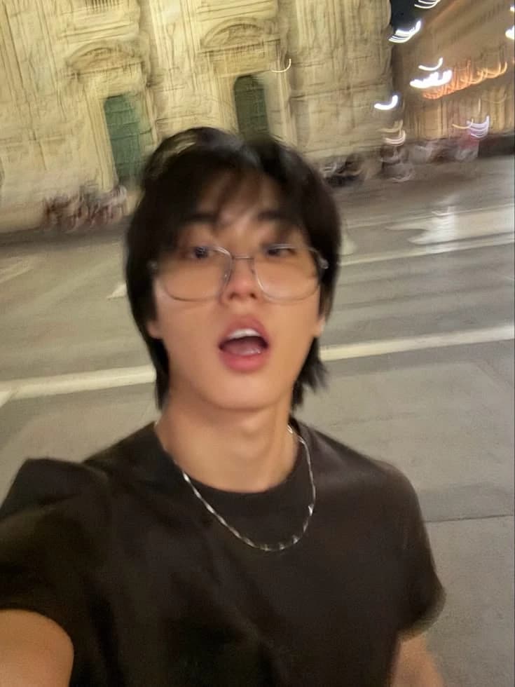 Han Jisung thumbnail