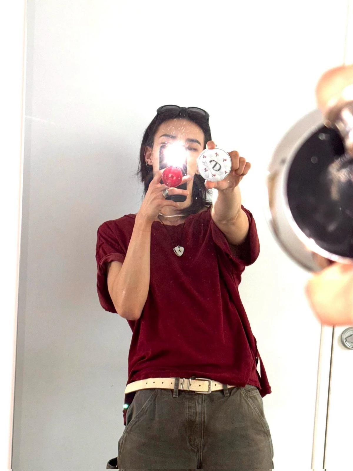 Hwang Hyunjin thumbnail