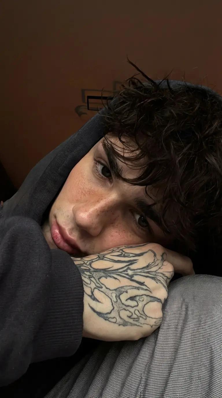 Logan Turner thumbnail