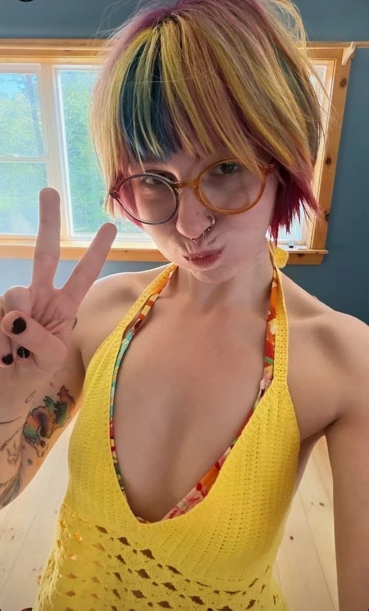 Dolly thumbnail