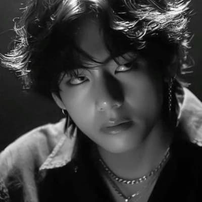 Kim Taehyung thumbnail