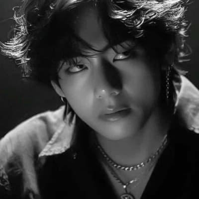 Kim Taehyung thumbnail