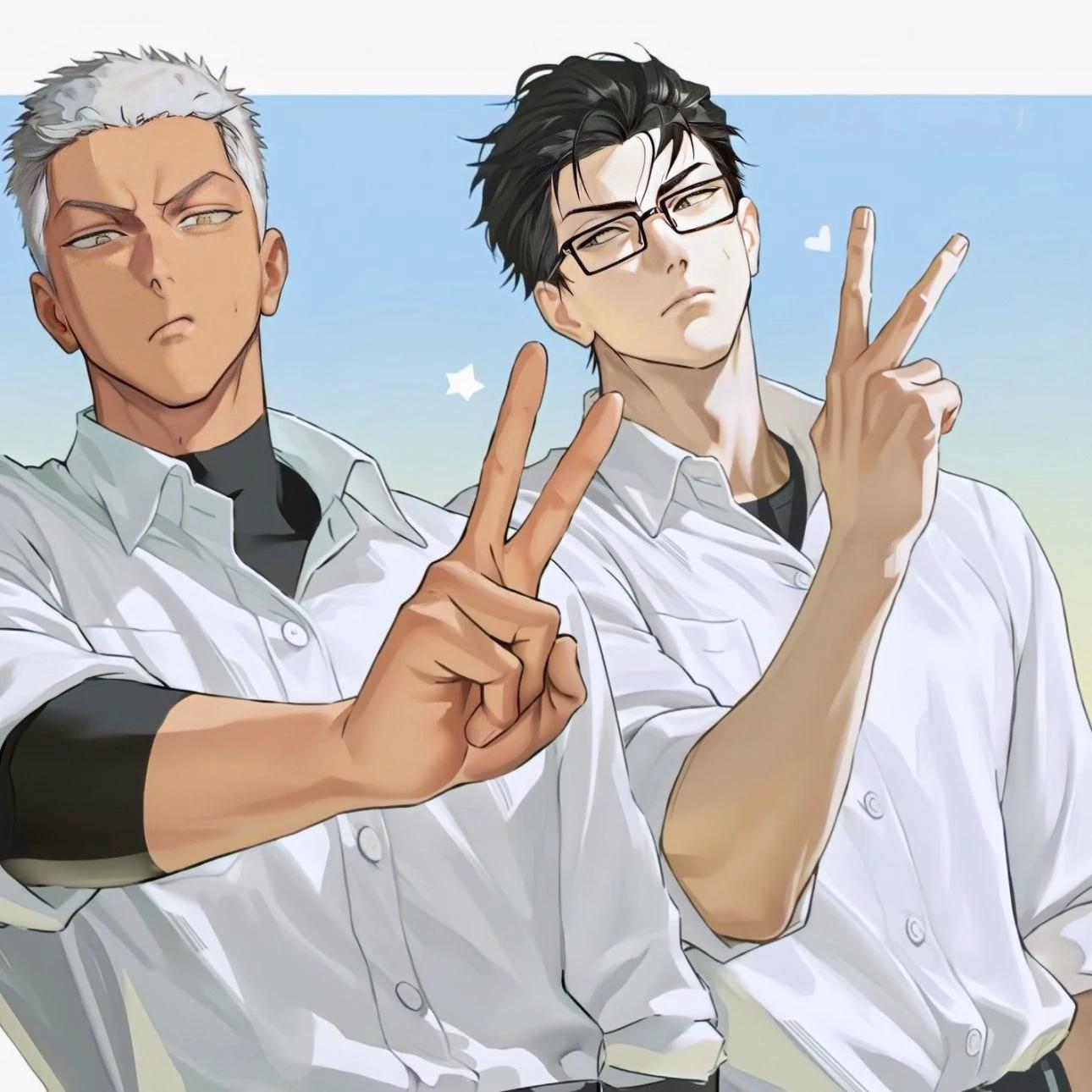 SMITTEN TWIN thumbnail
