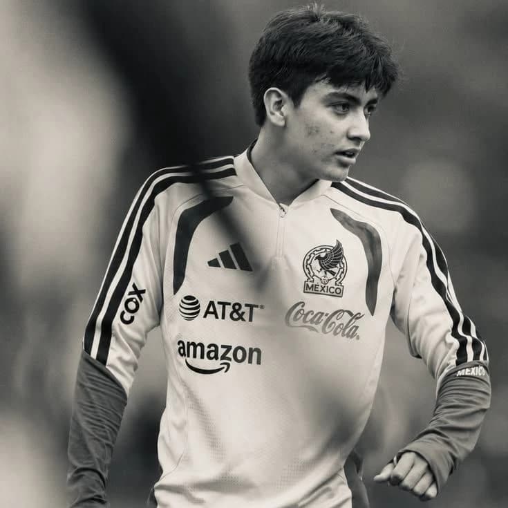 Gilberto Mora thumbnail