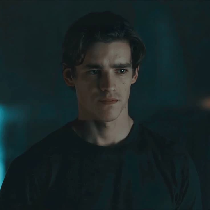 Dick Grayson. thumbnail