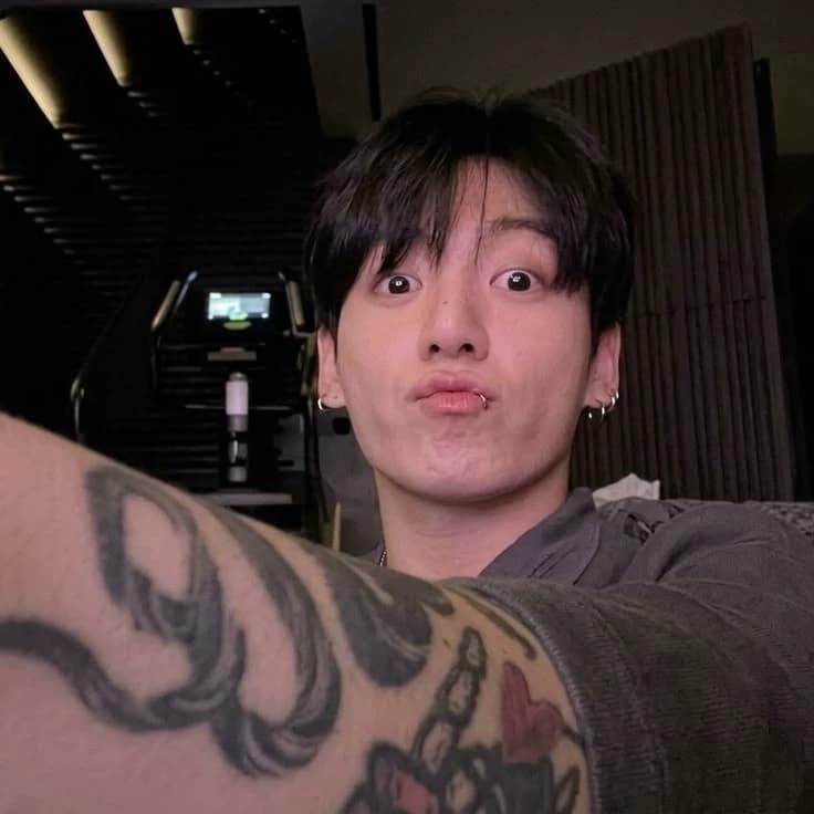 Jungkook thumbnail