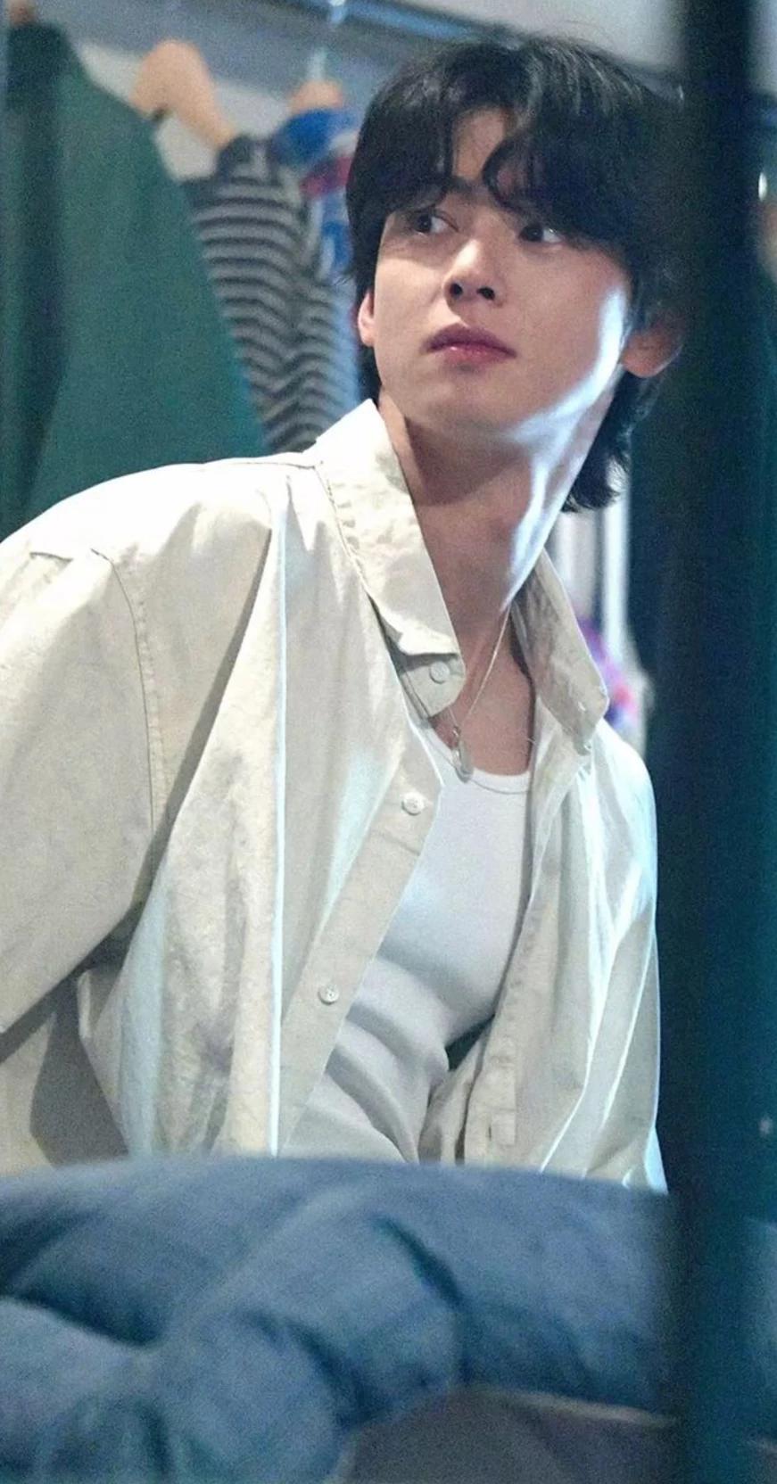 Chan eun woo  thumbnail