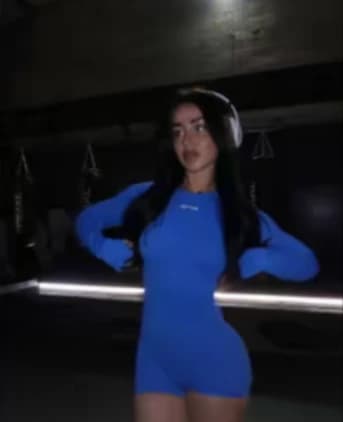 Lily thumbnail