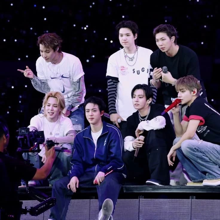 BTS. PLAYING TRUTH. OR DARE WITH YOUR DIRTY MINDIED IDOL FRIENDS D.... thumbnail