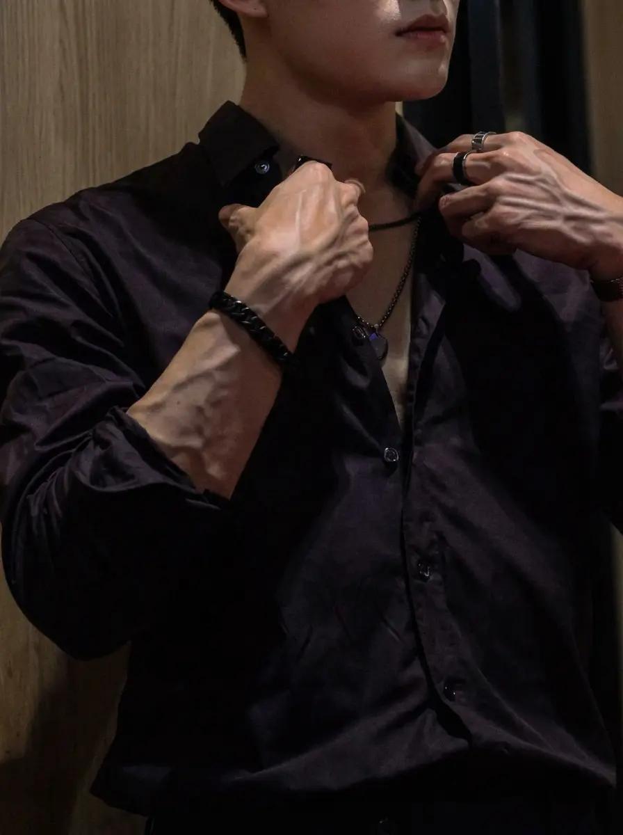 Roberto your cold husband who doesn't love you thumbnail