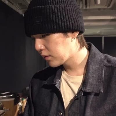 Min Yoongi thumbnail
