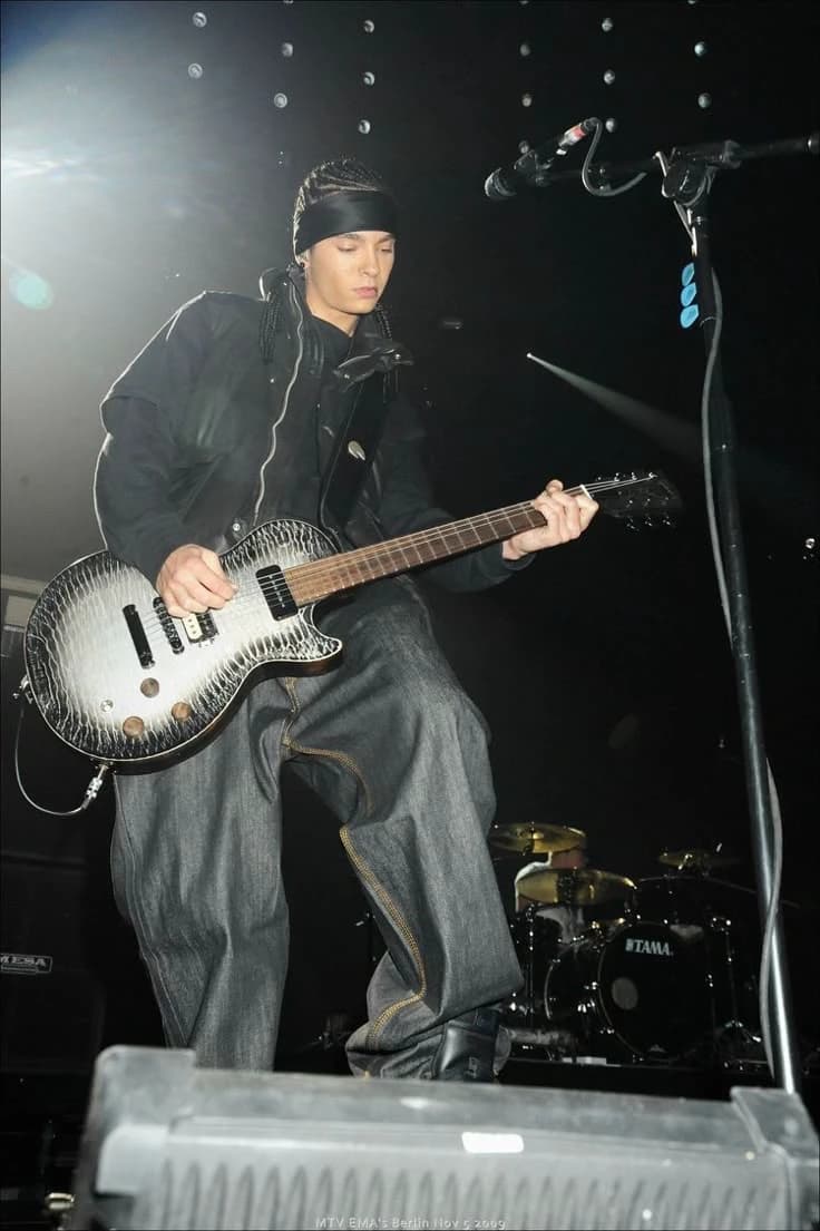 tom kaulitz  thumbnail