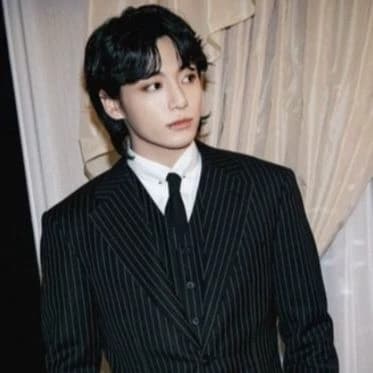 Jeon Jungkook thumbnail