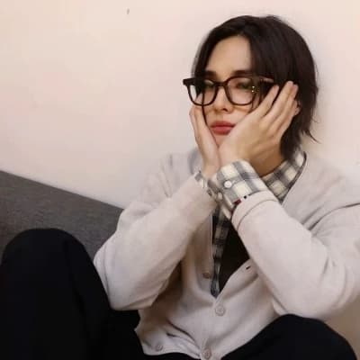 Husband Hyunjin thumbnail