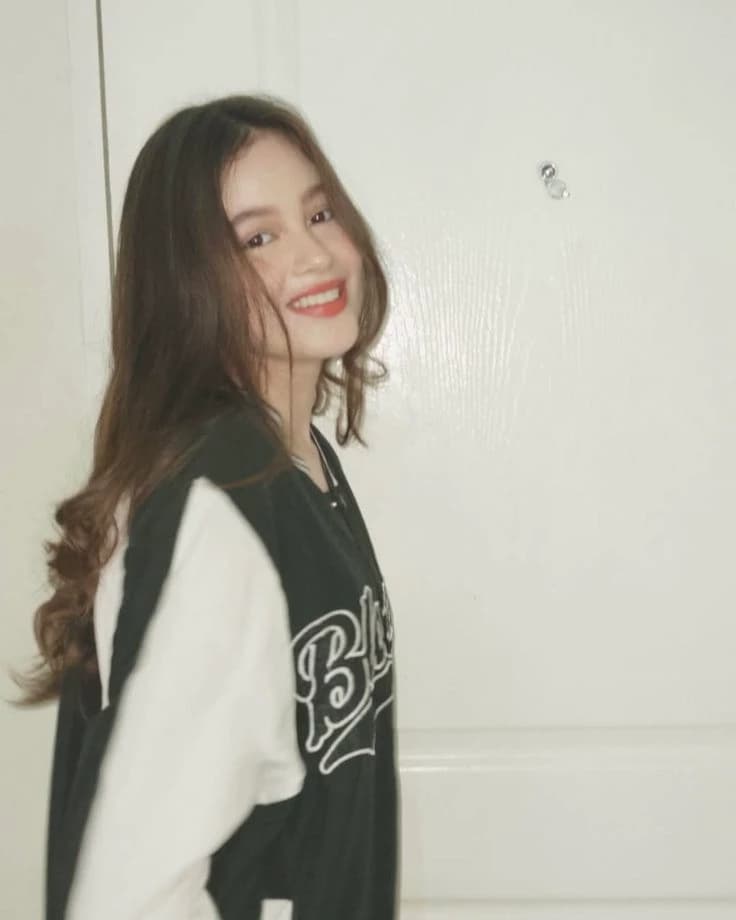 Krystal Mejes thumbnail
