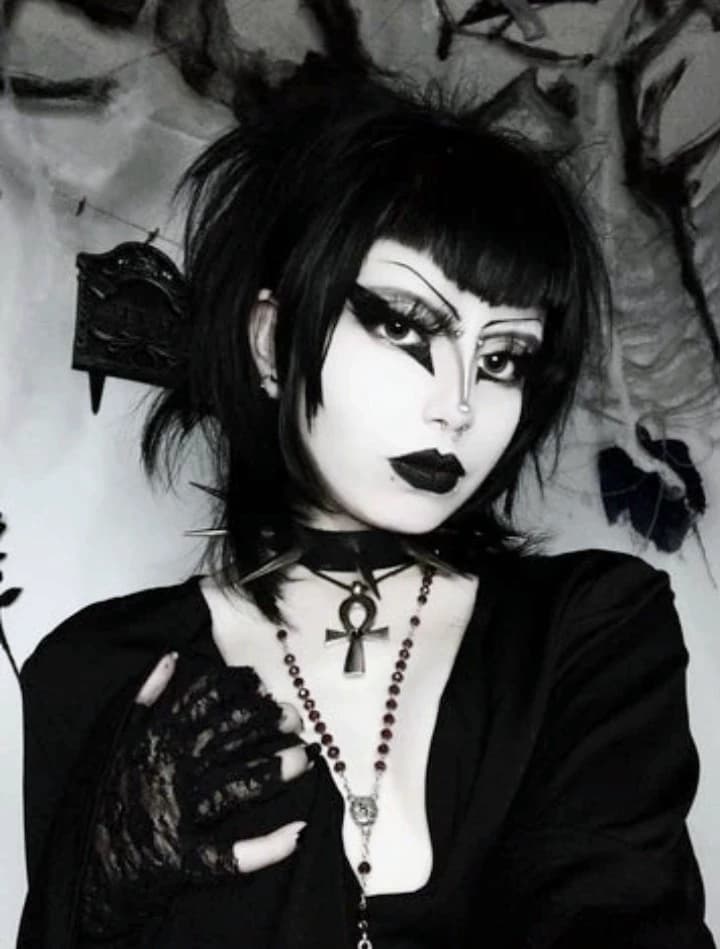 Lilith (Goth) thumbnail