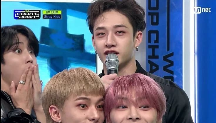 stray kids school thumbnail
