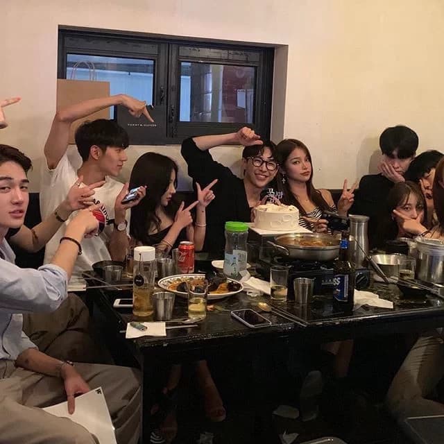 rich frnd group thumbnail