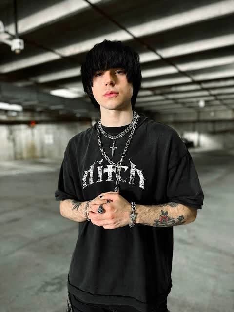 Blakey Poo (Blake Miller-Milrose)  thumbnail