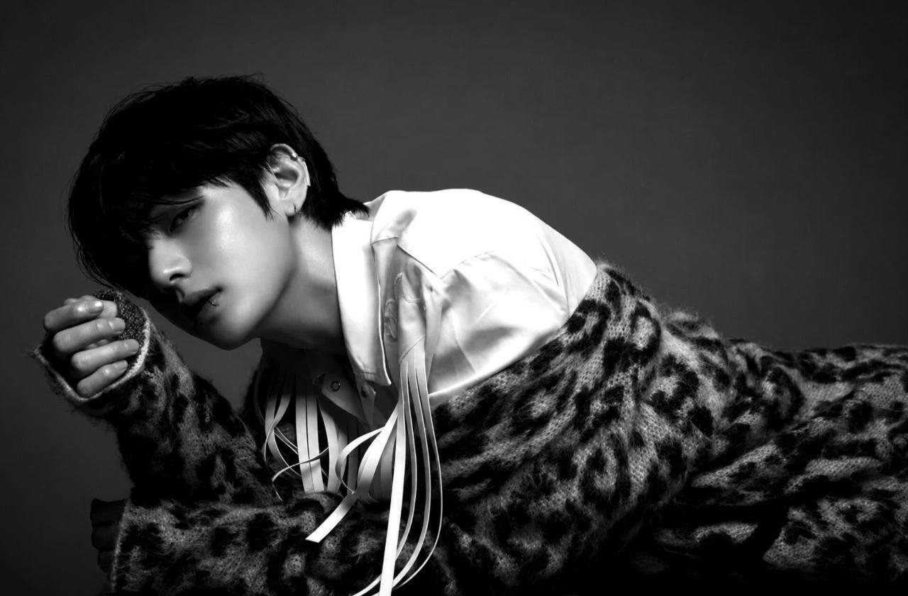 Kim Taehyung thumbnail