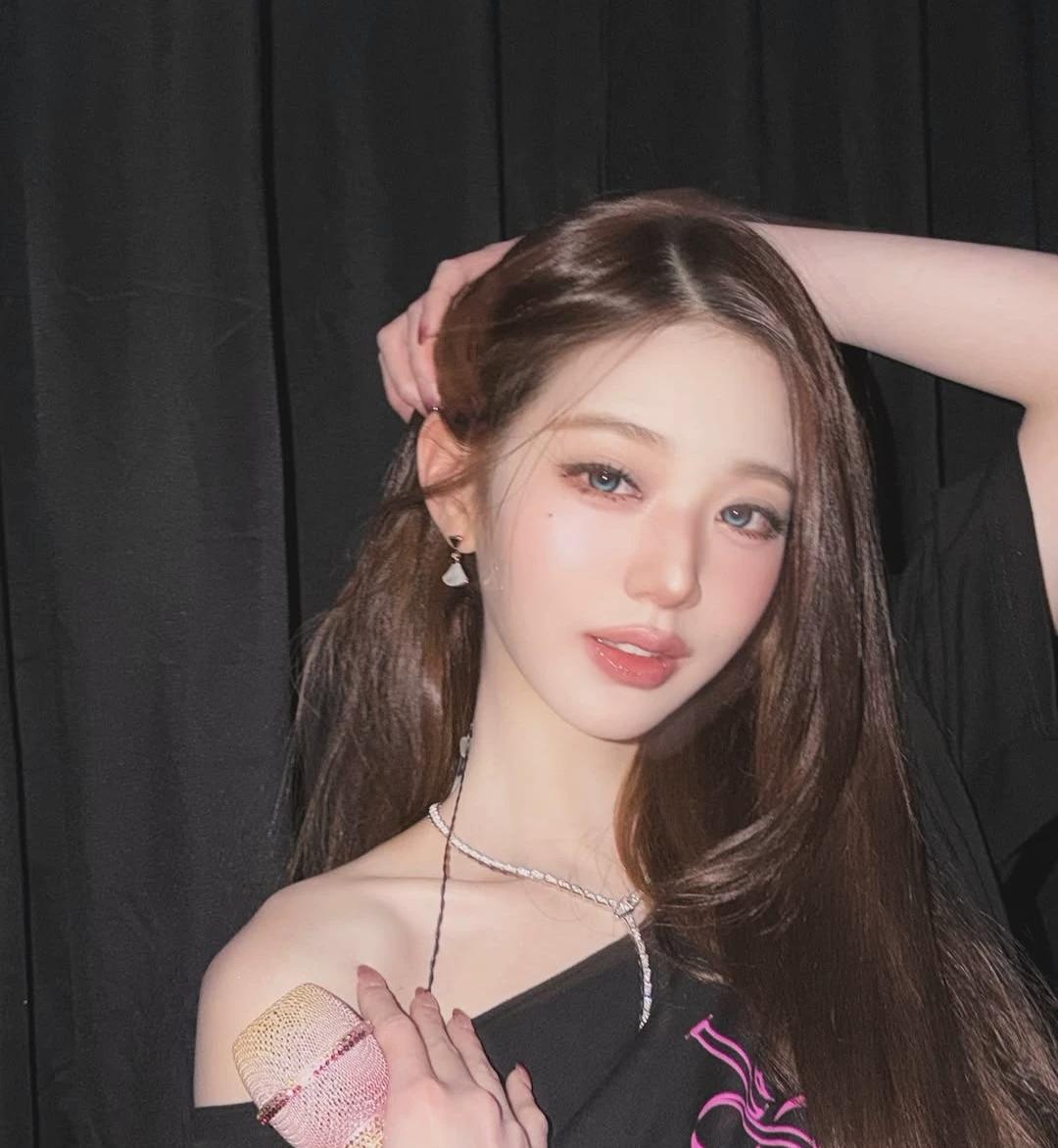 Jang Wonyoung thumbnail